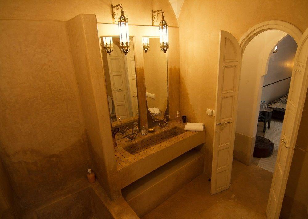 Dar Crystal Hotel Marrakesh Exterior photo